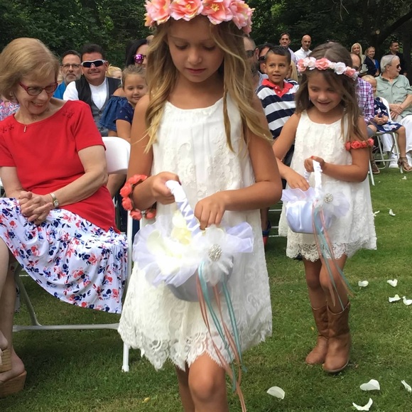 David’s bridal flower girl dress - Picture 5 of 8